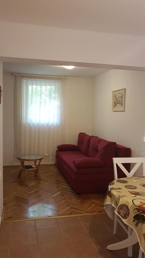 Apartmani Ljerka 马林斯卡 外观 照片
